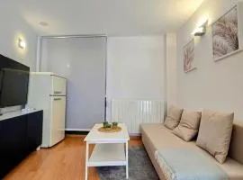 Discover Tarazona from This Central & Peaceful Flat