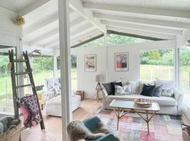 Family Idyll Near Kattegat In Tisvilde，位于齐斯维勒莱厄的酒店
