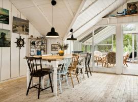 Home By Limfjord Where Sea And Sky Meet，位于Hurup的酒店