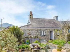 The Yard Beach Cottage - Uk43653