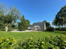 Historic House By Kongeåen And Freedom Bridge，位于瓦伊恩的酒店