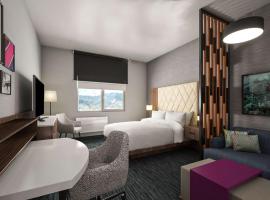 Homewood Suites By Hilton Saltillo，位于萨尔蒂约的酒店