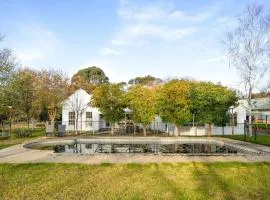 Absolutely Beautiful Balnarring Family Home for 7