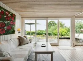 Stay Near Nature And Attractions On Helgenæs