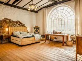 Immerse Yourself Into The Magic Of This Studio And Discover Your Creative Side