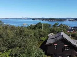 Charming Artists Cabin With Sea View Near Bergen