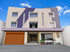 Super Collection O Civil Lines Rudrapur，位于鲁德拉普尔的酒店