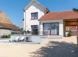 Maison rénovée au bord de la Saône avec terrasse et jardin - FR-1-583-463