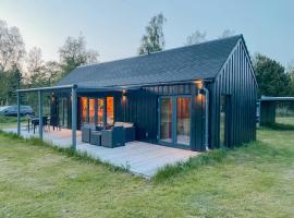 Charming Holiday Home Near The Beach，位于盖瑟的酒店