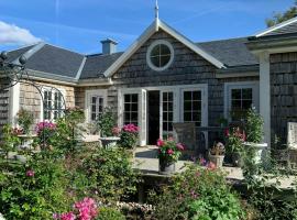 New England Inspired Holiday Home In Rågeleje，位于瓦伊比的酒店