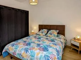 Bel appartement rénové avec WiFi et parking sécurisé à Vesoul - FR-1-583-473