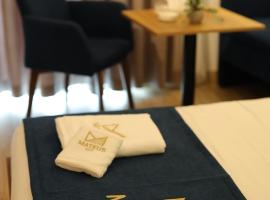 Mateus Hotel & Pool，位于朱尼耶的酒店