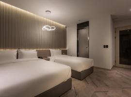 21 Heritage Hotel，位于原州市的酒店
