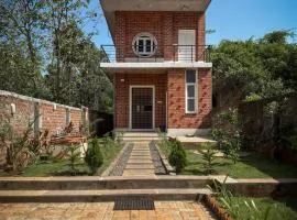 Brick and Bare Homestay