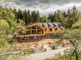 Naturhotel BASISLAGER Fichtelberg，位于奥泊维森塔尔的宾馆