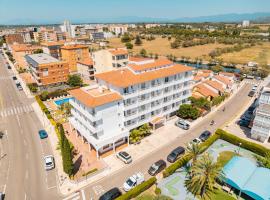 海湾酒店，位于罗萨斯的酒店