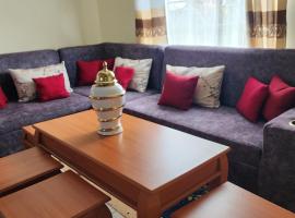 Cozy Homely 3 bedroom Holiday Home，位于Kisii的酒店