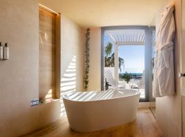 XULOS Rooms & Suites，位于佩尼斯科拉的民宿