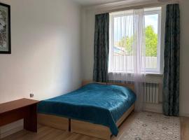 Kolsay Villa guest house，位于Saty的酒店