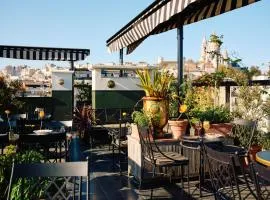 Hotel Rochechouart, a Member of Design Hotels