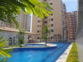 Apto com facil acesso ao Aeroporto e Mangueirão, com elevador, garagem e piscina