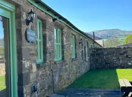 4 Guests - Country Quiet Retreat Cottage