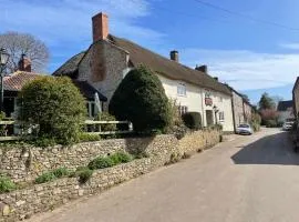 The Kings Arms Inn