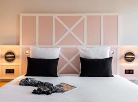 Mercure Rouen Centre Champ de Mars，位于鲁昂的酒店