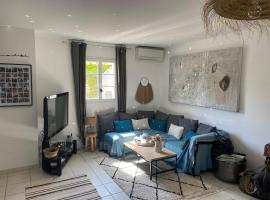 Maison climatisée avec piscine dans le Golfe de St Tropez