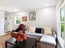 7 Mito Louisville Jefferson Home，位于杰斐逊维尔的酒店