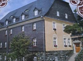 Keller's Quartier im Burghotel，位于Lichtenberg霍夫-普劳恩机场 - HOQ附近的酒店