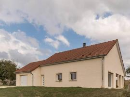 Gîte paisible à Marast, 3 chambres, animaux admis - FR-1-583-409，位于Moimay的酒店