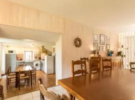 Chez Milo - FR-1-583-416