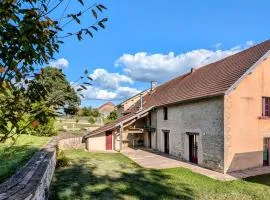 Maison spacieuse près de Vesoul avec cheminée, idéale pour familles - FR-1-583-434