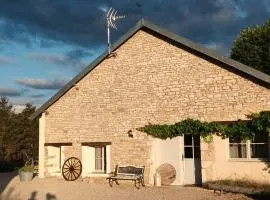 Maison de caractère à Gy avec parking et Wifi - FR-1-583-448
