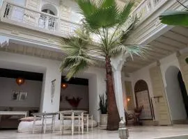 Riad lunja