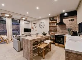 Gaia suite, downtown Preveza