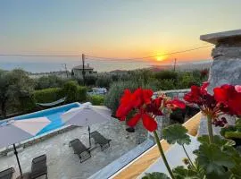 Poliana Holiday Home