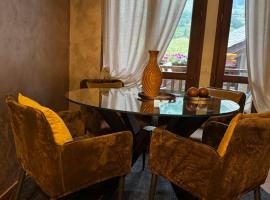 Grande Maison Du Coeur Champoluc Spa,Gym e Aree Relax，位于尚波吕克的酒店