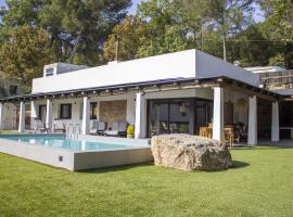 LAMAGADA - Casa en Montseny con Piscina Salada，位于塞瓦的酒店