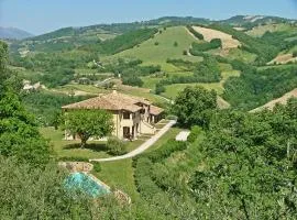 Agriturismo Castagna Alta