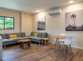 2 Bedroom Apartment with full beds and bunk beds