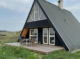 Architect-Designed Gem At The West Coast