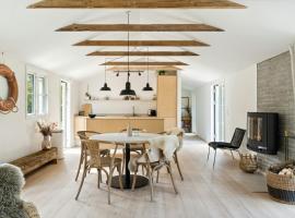 The Small Oasis With Beach Vibes In Dronningmølle，位于德隆宁莫勒的酒店