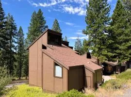 Lofty Retreat, Condo in Northstar