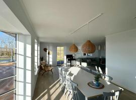House With Great Sea View On Lilleø，位于Askø By的酒店