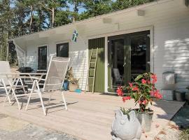 Charming House Near Ireviken Beach，位于Ire的酒店