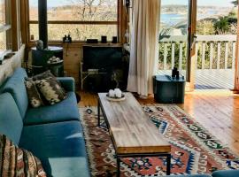 Family-Friendly Cabin South Of Oslo，位于彻默岛的酒店