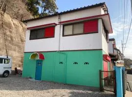 トトロ風のお風呂が自慢一軒貸切笑月楼ペットは要相談