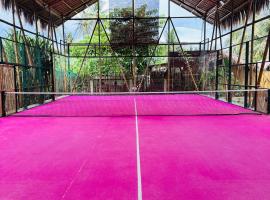 Padel and Palms Villas，位于卢纳将军城的酒店